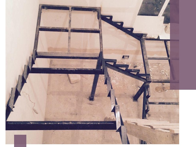 Монтаж лестниц на металлокаркасе в Орске быстро и качественно