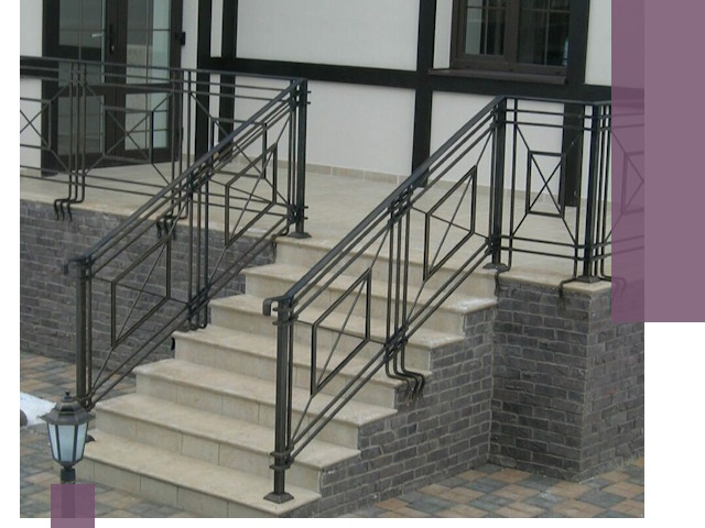 Перила для крыльца в Орске — монтаж, изготовление и установка