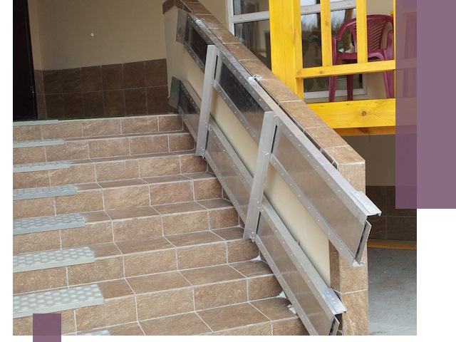 Откидные пандусы под ключ в Орске — монтаж и демонтаж